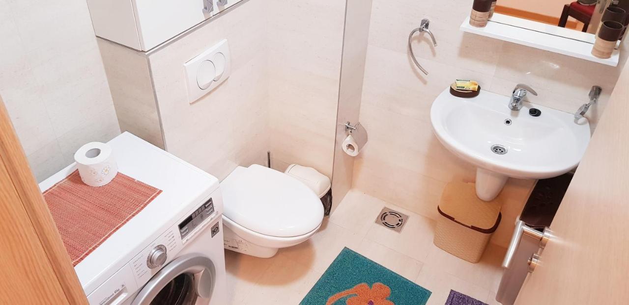 Pjerotic Apartment Budva Bagian luar foto